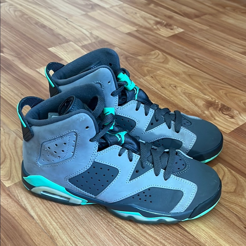 Air Jordan Retro 6 Sneakers - Gray and Teal